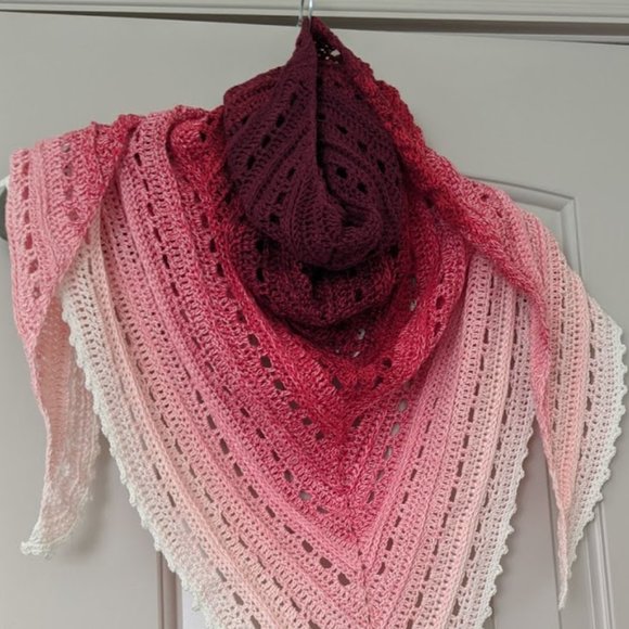 Handmade Crochet Gradient Red Soft Shawl. - Picture 5 of 5